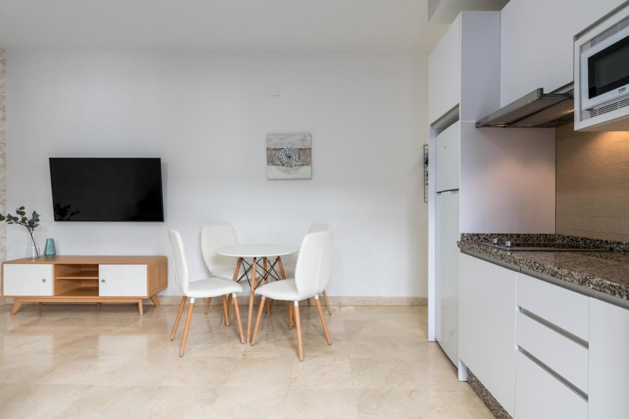 Lumbreras Host Apartment เซบีญา ภายนอก รูปภาพ
